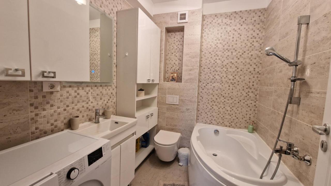 Domus Magistrae Apartment Букурещ Екстериор снимка